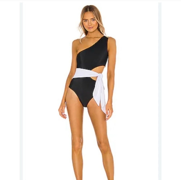 Beach Riot Other - New!Beach Riot Carlie One Piece Cutout Swimsuit